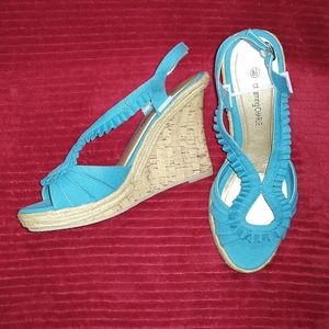 Women's wedge heels size 8.5